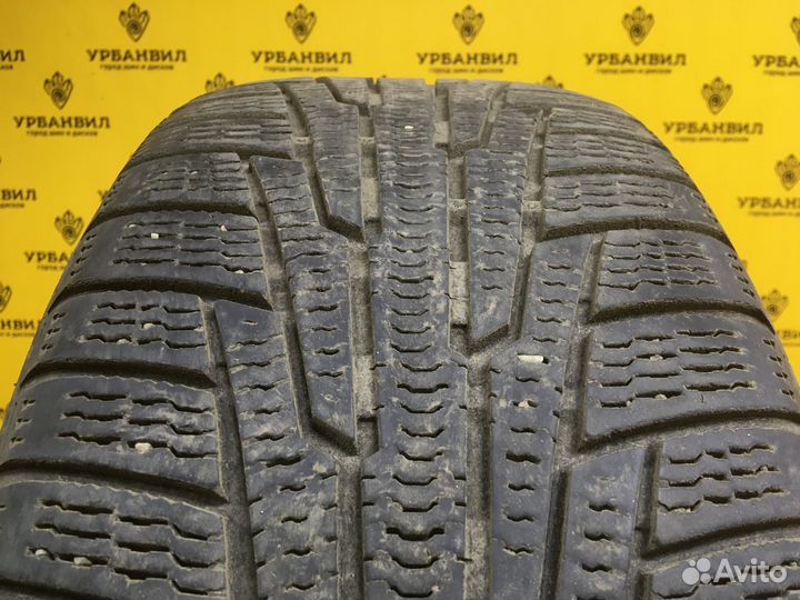 Nokian Tyres Hakkapeliitta R 215/50 R17 95R