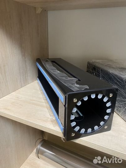 Диспенсер для крышек