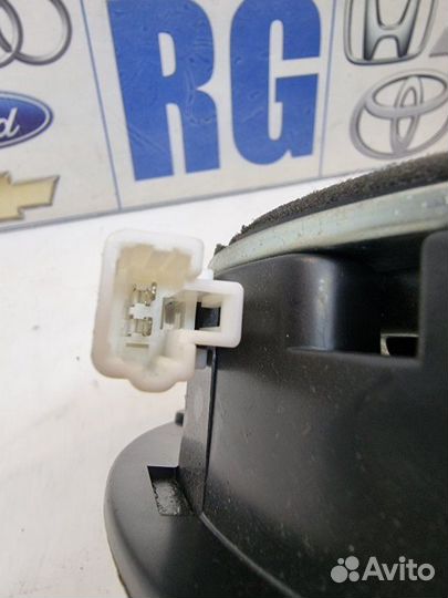 Динамик левый Hyundai Santa Fe 2.2 D4HB 2011