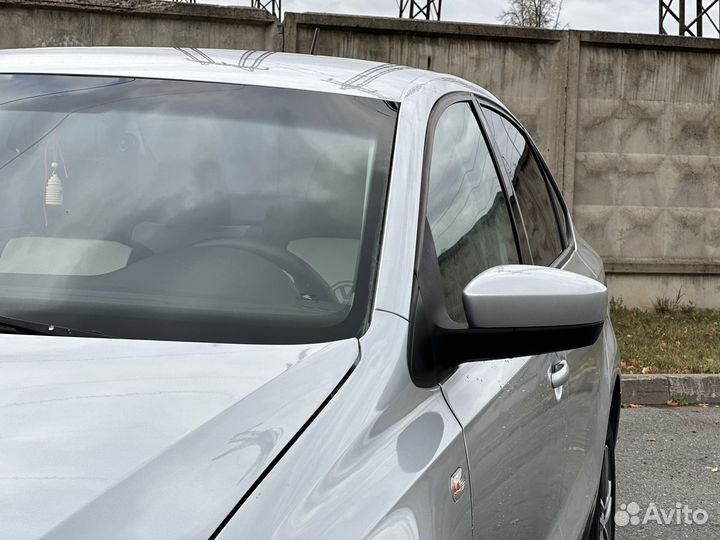 Volkswagen Polo 1.6 AT, 2011, 165 000 км