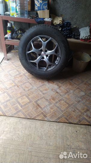 R17 Pirelli Formula Ice 225/65, PCD 5x114.3 DIA 67.1