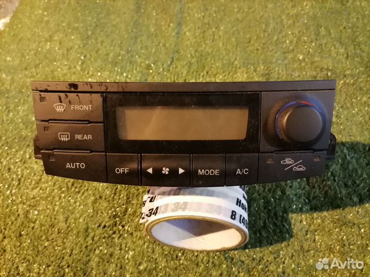 Блок управления климат-контролем Mazda MPV LW5W LW