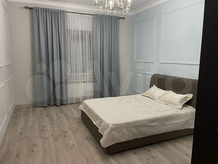 2-к. квартира, 80 м², 1/1 эт.