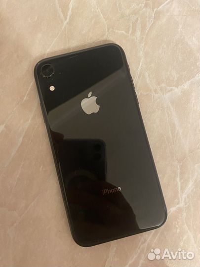 Телефон iPhone xr
