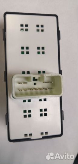 Кнопки стеклоподъемника hyundai solaris 1