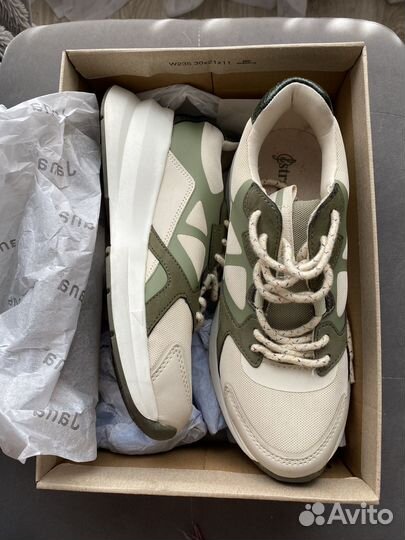 Кроссовки stradivarius женские