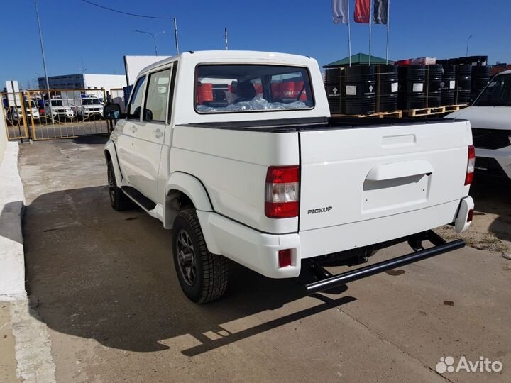 УАЗ Pickup 2.7 МТ, 2023
