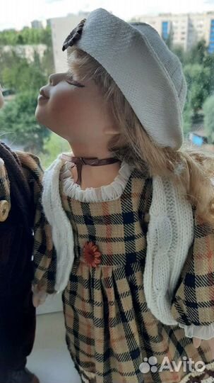 Фарфоровые парные куклы