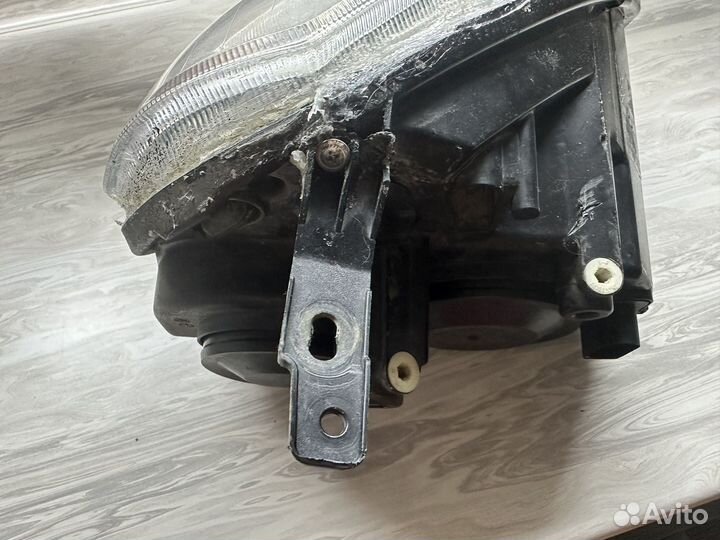 Фары на priora