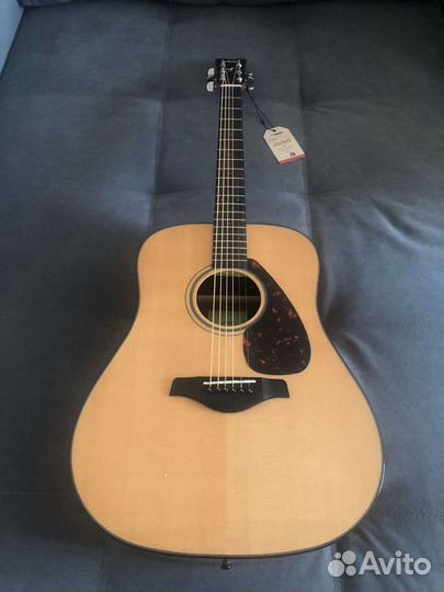 Гитара Yamaha FG800