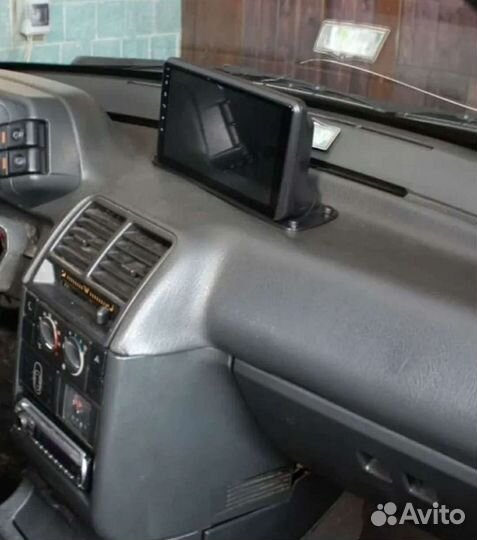 Универсальная рамка для магнитол 9 дюймов