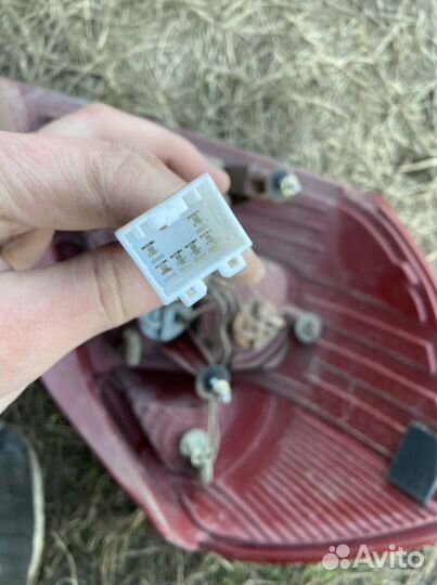 Задний фонарь Geely GC6 2014