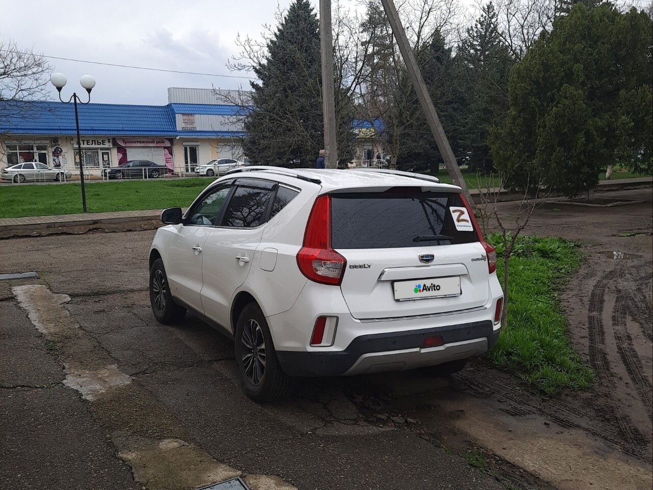 Geely Emgrand X7: фото владельца
