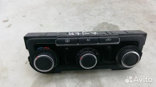 Блок управления печки и климат-контроля volkswagen