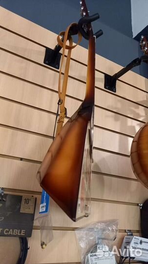 Балалайка новая