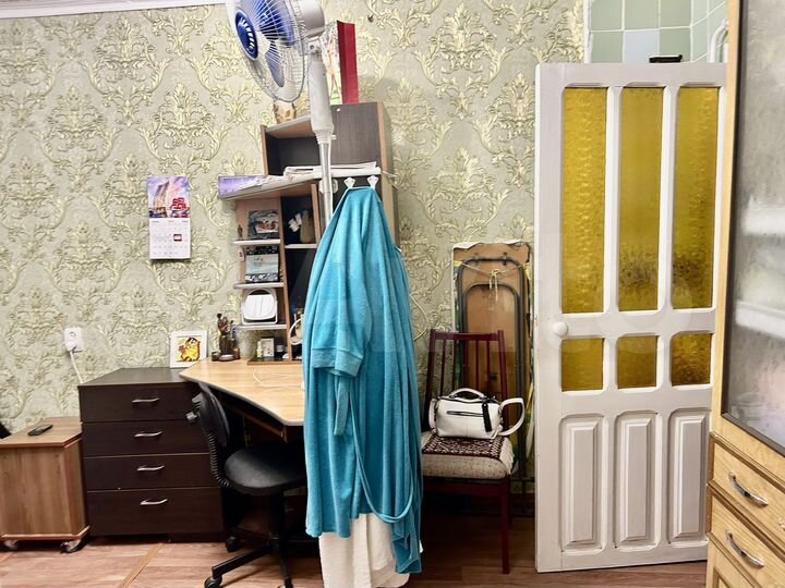 2-к. квартира, 40 м², 1/1 эт.