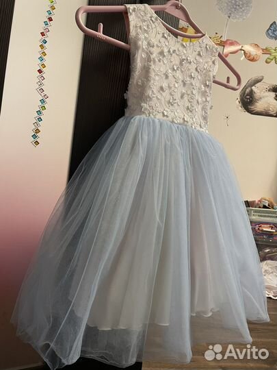 Продам платье