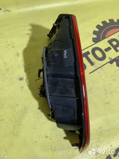 Фонарь левый в крышку багажника Киа Церато 3 (YD)