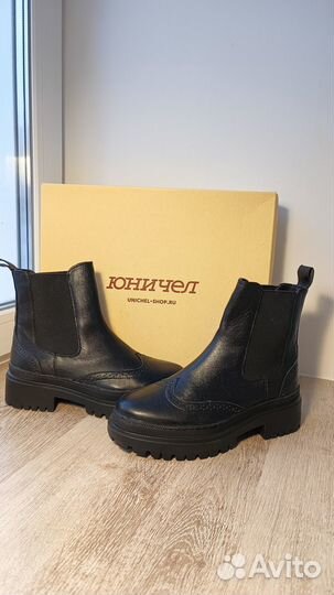 Женские ботинки Челси