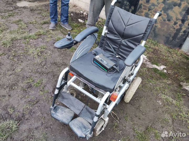 Инвалидная коляска с электроприводом электрическая