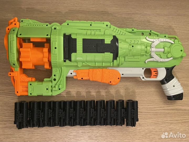 Бластер Nerf Zombie Strike Ripchain