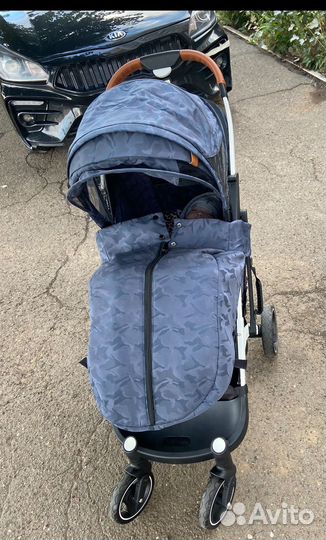 Прогулочная коляска yoya plus max