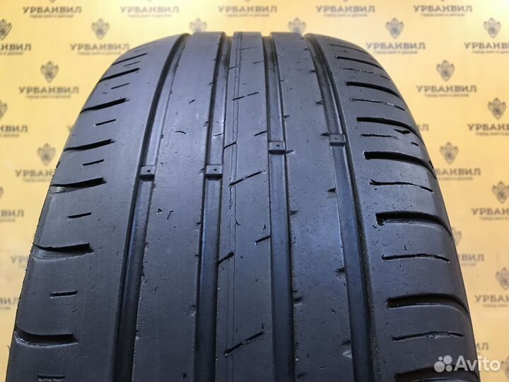 Kumho Ecsta HS51 215/55 R17 94W