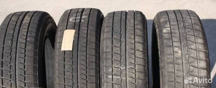 Bridgestone Blizzak Revo GZ 215/60 R17