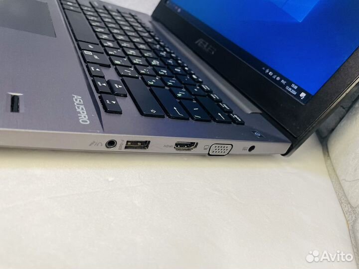 Ноутбук asus PRO 301L