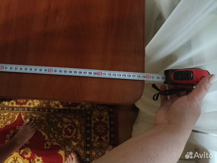 Письменный стол