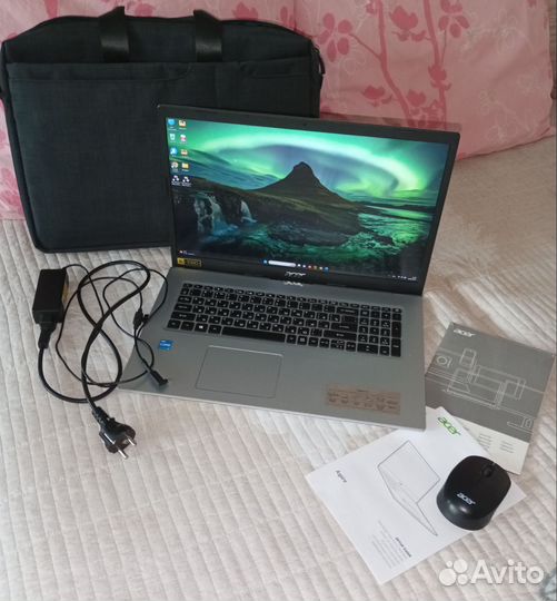 Acer a517-52