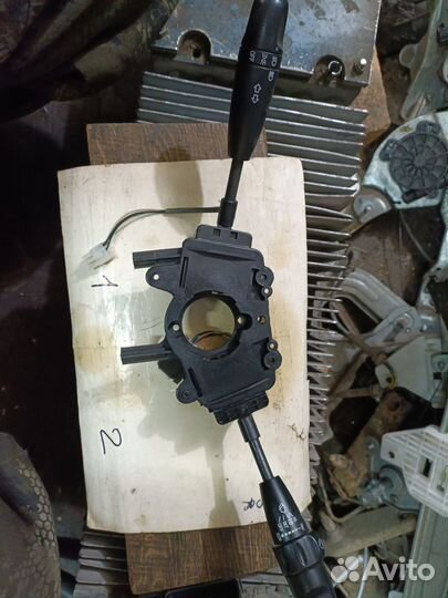 Подрулевой переключатель Chevrolet Aveo Т255