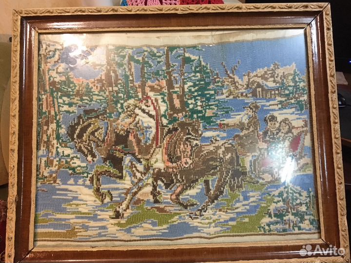 Картина вышивка крестиком в деревянной раме под ст