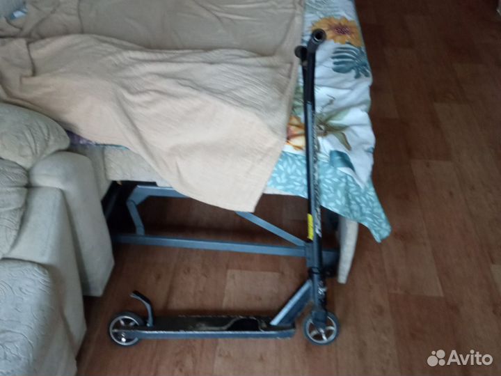 Трюковой самокат