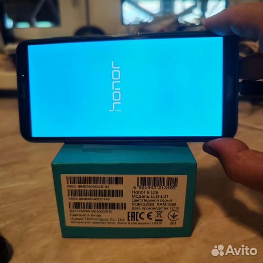 Телефон Huawei honor 9 lite