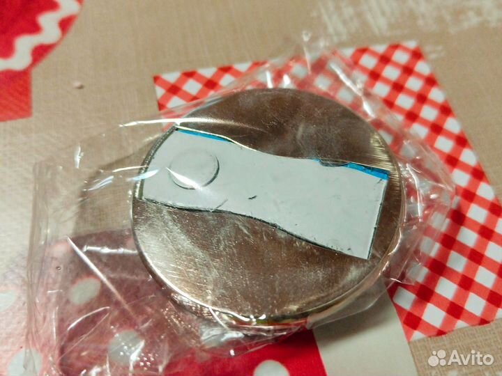 Магнитный стопор для двери