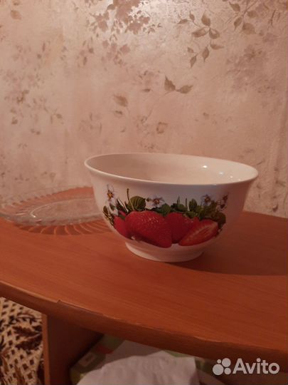 Набор из салатницы и хрустального блюда