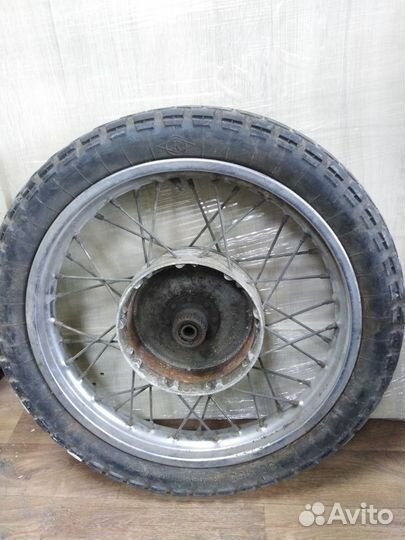 Колесо мотоцикла иж