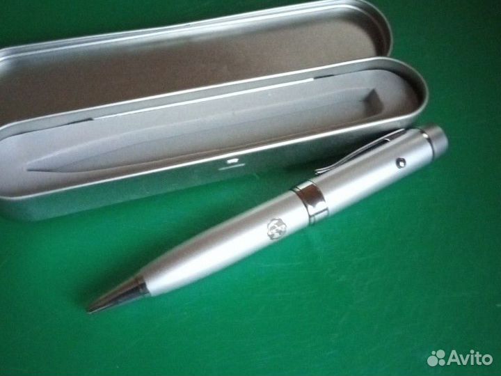 Ручка шариковая с фонариком. Счётная машинка