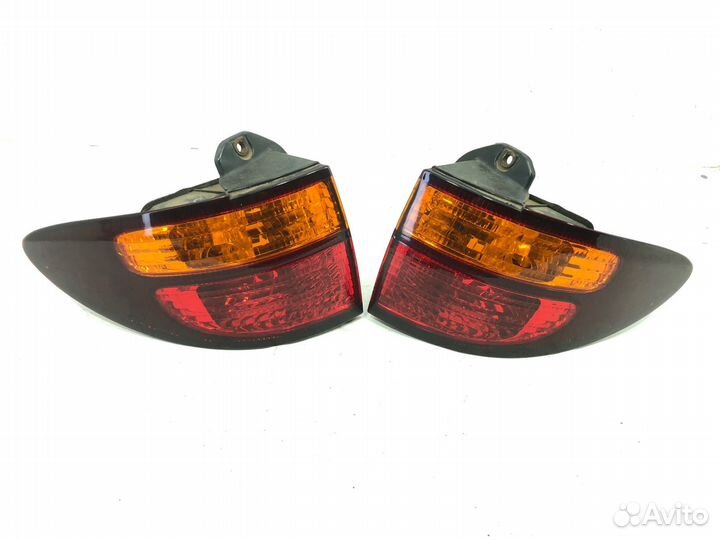 Комплект фонарей задний Toyota Estima ACR40