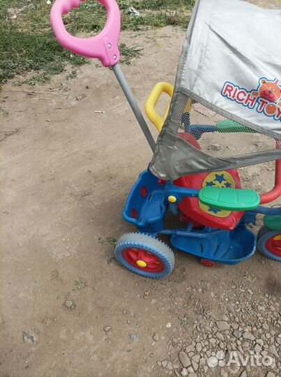 Трехколесный детский велосипед с ручкой бу