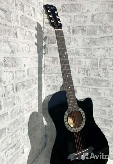 Акустическая гитара Belucci
