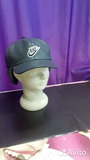 Мужская кожаная кепка