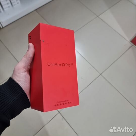 OnePlus 10 pro, 8/128 ГБ