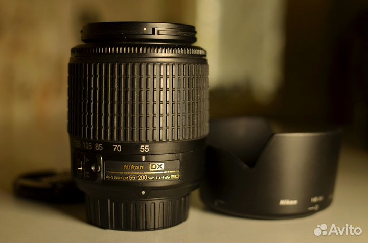 Объектив Nikon DX AF-S Nikkor 55-200mm f:4-5.6G ED