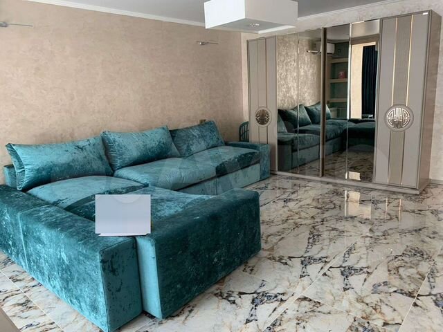2-к. квартира, 72 м², 4/5 эт.