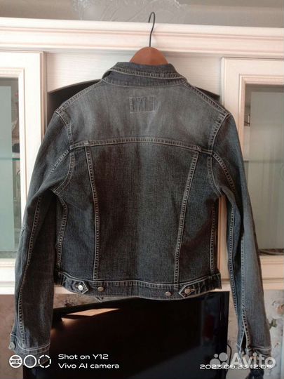 Джинсовая куртка женская 44 46 размер