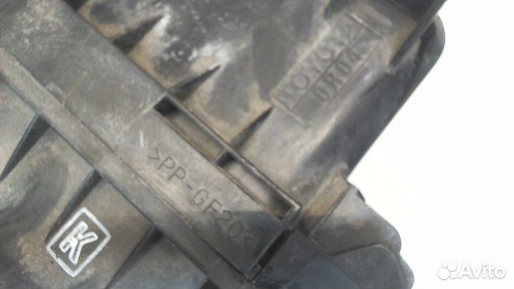 Корпус воздушного фильтра Toyota Auris E15, 2009
