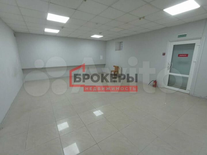 Помещение из двух залов на пор 42