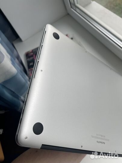 Macbook Pro 15 mid 2015 512 R9 M370X